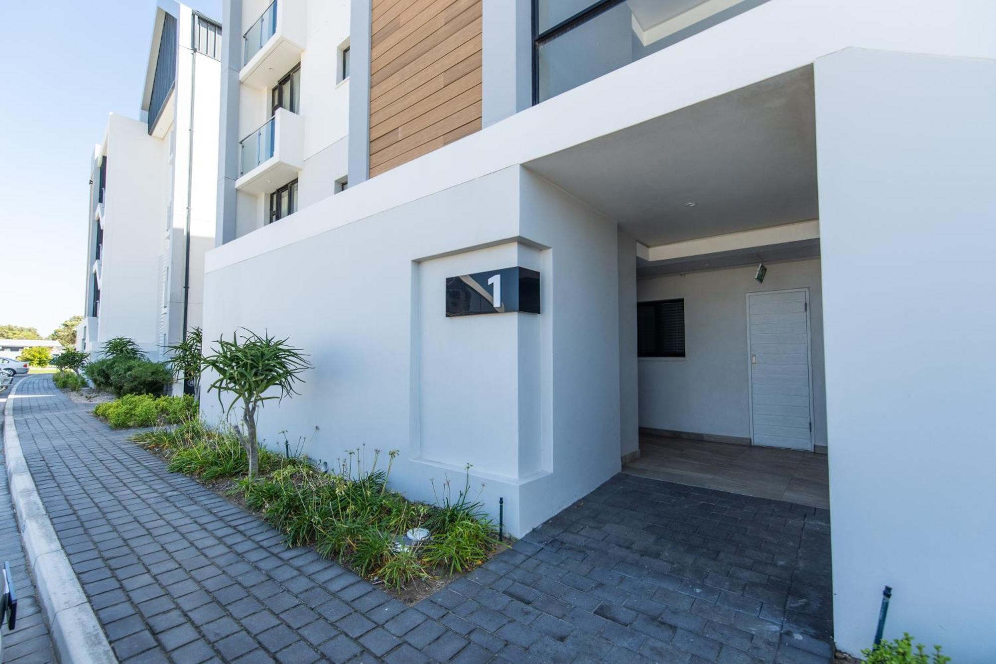 Cozy Modern Apartment At Bellamare Port Elizabeth Eksteriør bilde